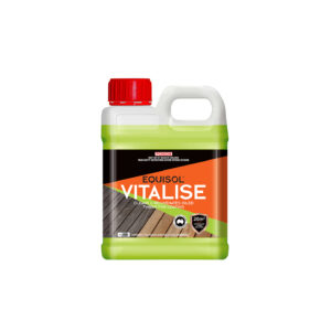 EQUISOL VITALISE Rejuvenates, cleans and brightens exterior timber before coating